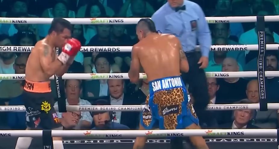 how much did barrios earn against pacquiao